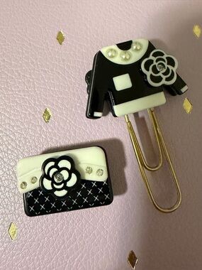 Handmade CC  paperclip and magnet set